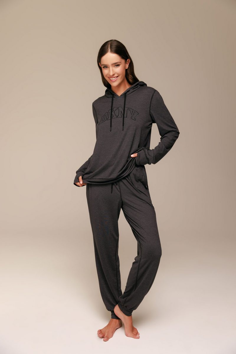 yi80065 חליפה אפור 669 שח צילום עירד נצר jack kuba 1