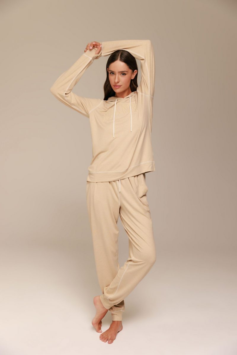 yi80065חליפה 669 שח צילום עירד נצר jack kuba 2